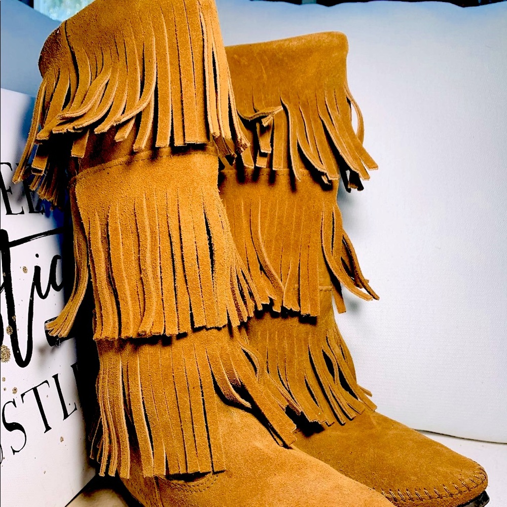 Minnetonka 3 Layer Fringe Suede Boho Sz 6M Boots - Picture 13 of 15